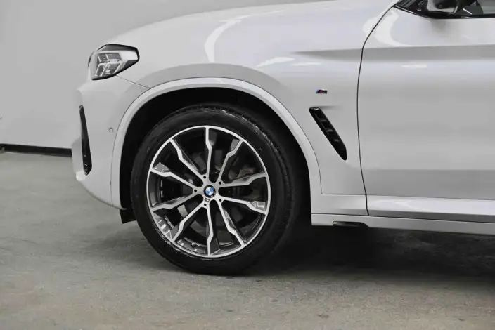 BMW X3 2023 Model xDrive30i Leading Model M Night Set – фото 10