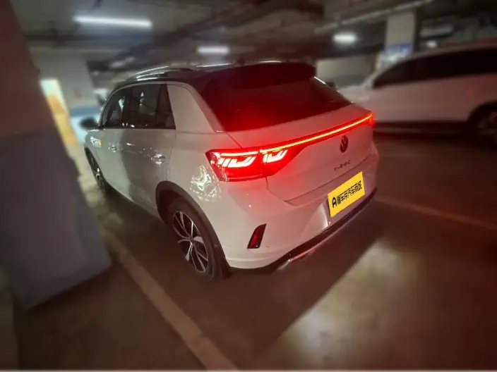 Volkswagen T-Roc 2024 Model 300TSI DSG Chenguang Edition – фото 4