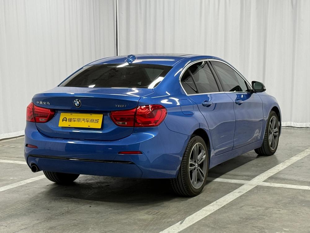 BMW 1 Series 2017 118i Sport – фото 7