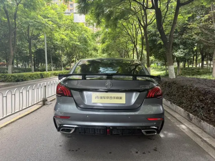 MG6 2021 Model 1.5T Automatic Trendy Edition – фото 5