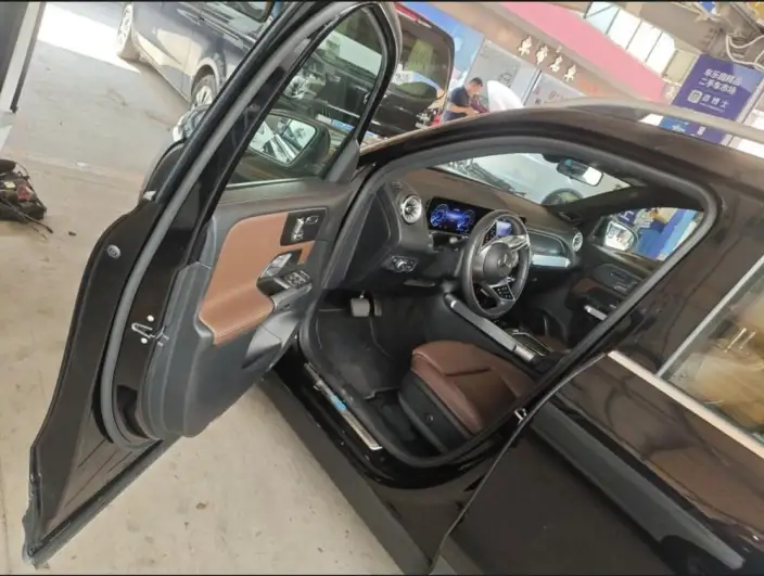 Mercedes-Benz EQB 2023 Model EQB 260 – фото 7
