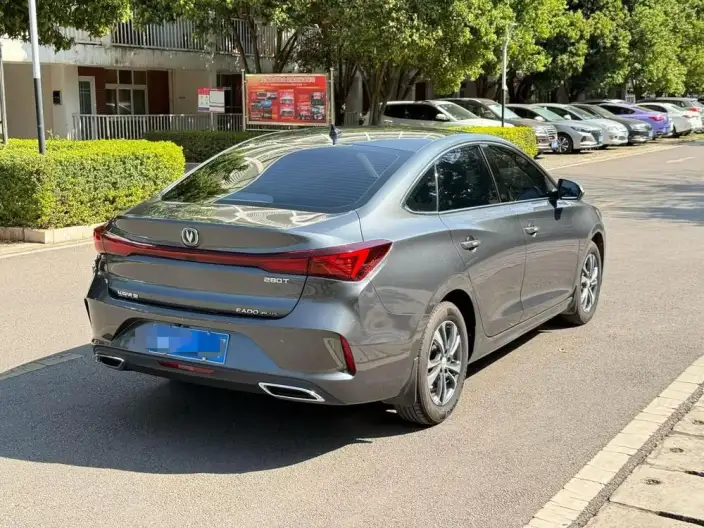 Changan Eado 2023 Model PLUS Changxiang Edition Blue whale NE 1.4T GDI DCT Noble Model – фото 5