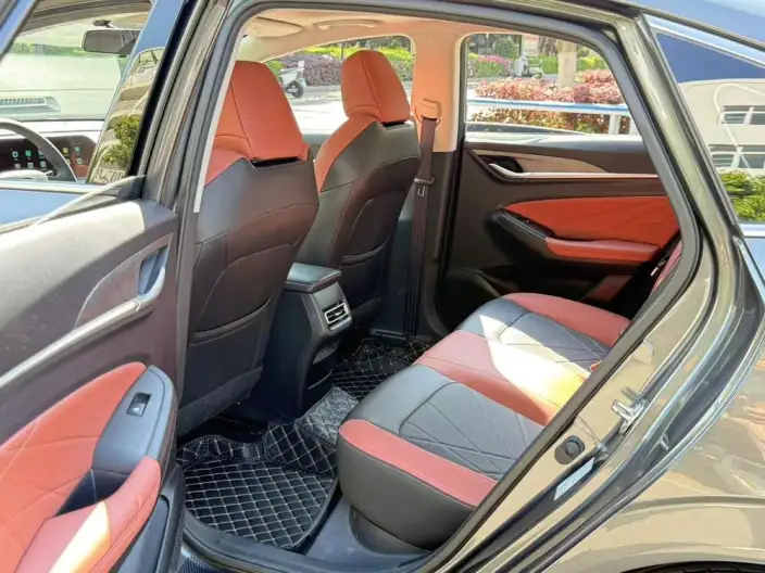 Changan Eado 2023 Model PLUS Changxiang Edition Blue whale NE 1.4T GDI DCT Noble Model – фото 10