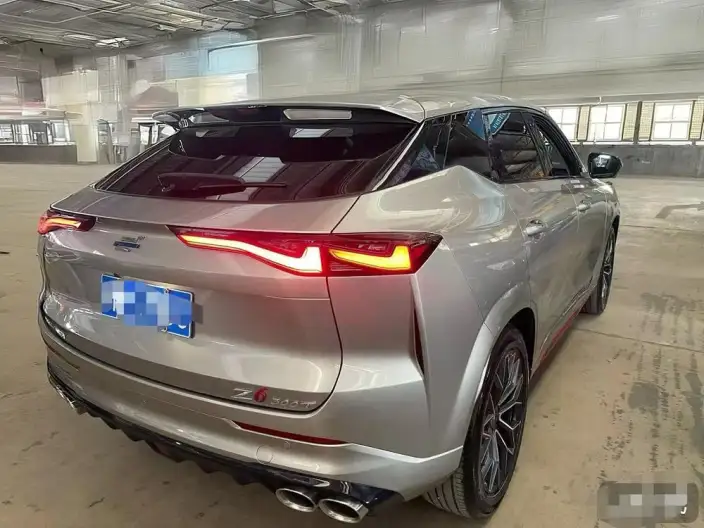 Changan Auchan Z6 2022 Model Blue whale 1.5T DCT Smart Edition Model – фото 6