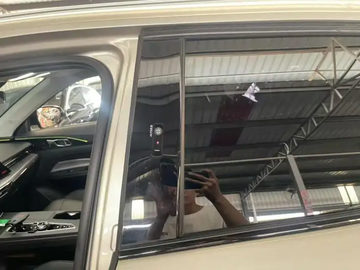 Changan Auchan Z6 2022 Model Blue whale 1.5T DCT Smart Edition Model – фото 7