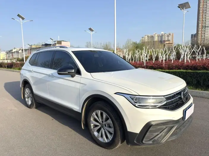 Volkswagen Tiguan L 2024 Model 300TSI 2WD Smart Edition – фото 3
