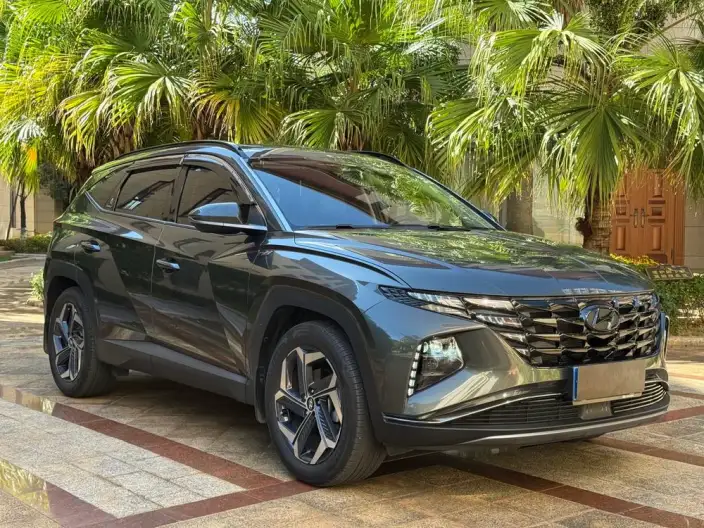 Hyundai Tucson 2023 Model Hyundai Tucson L 1.5T DLX 2WD Deluxe Edition – фото 3
