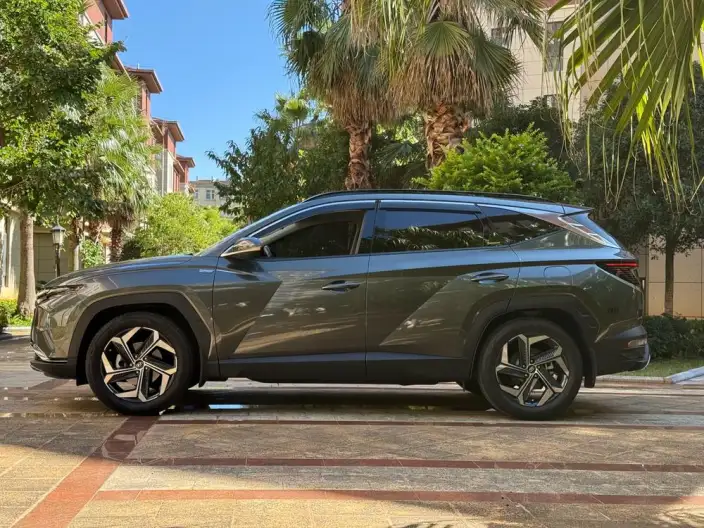 Hyundai Tucson 2023 Model Hyundai Tucson L 1.5T DLX 2WD Deluxe Edition – фото 4