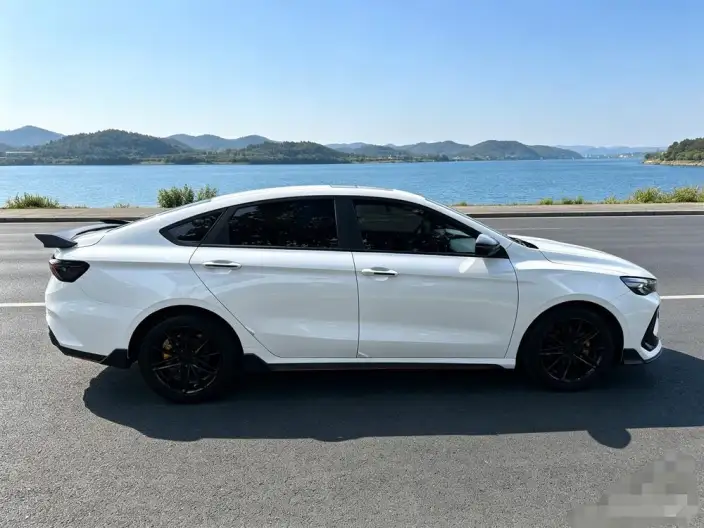 Geely Binrui 2022 Model Geely Binrui COOL 1.5T DCT Thunder Edition – фото 8