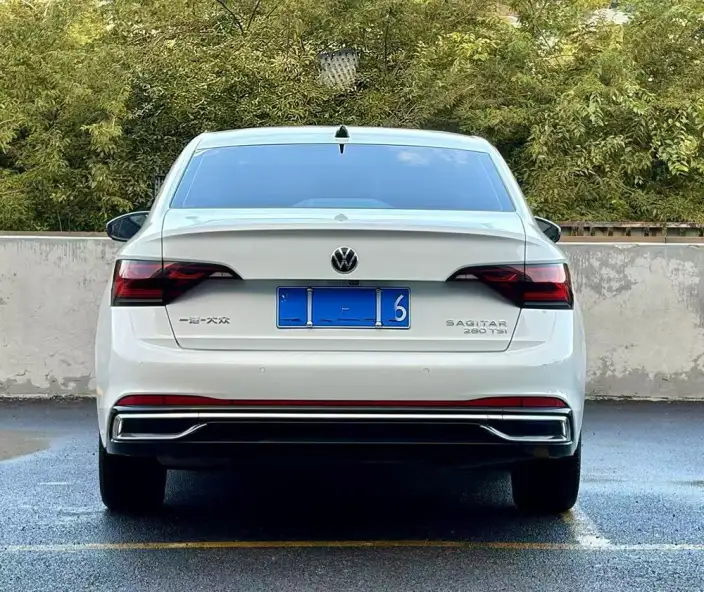 Volkswagen Sagitar 2023 Model 280TSI DSG Beyond Edition Plus – фото 3
