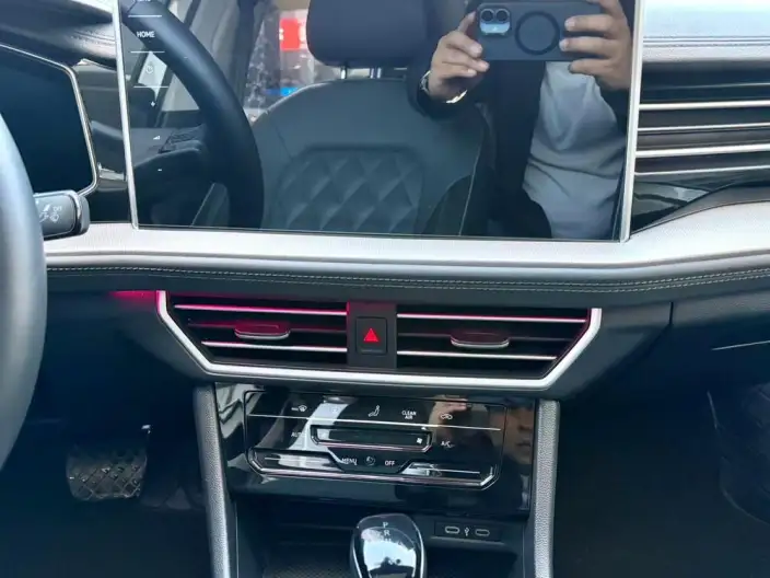 Volkswagen Sagitar 2023 Model 280TSI DSG Beyond Edition Plus – фото 6