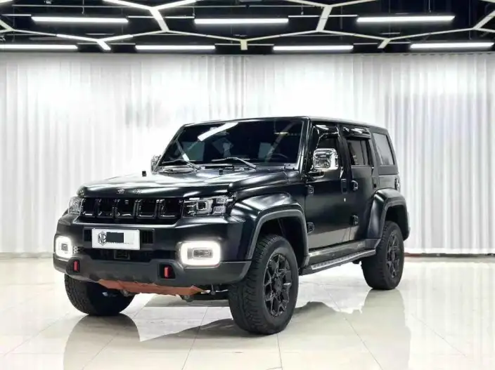 BAIC BJ40 2023 Model 2.0D Automatic 4WD Blade Hero Edition Warrior Model front and rear electronic control locks – фото 1
