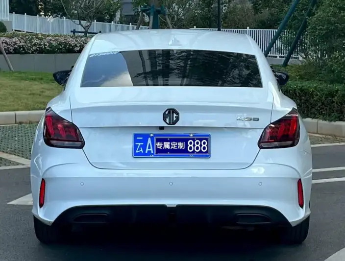 MG5 2023 Model 180DVVT CVT Youth Deluxe Edition – фото 4