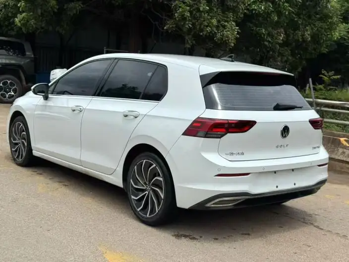 Volkswagen Golf 2021 Model 280TSI DSG Pro – фото 5