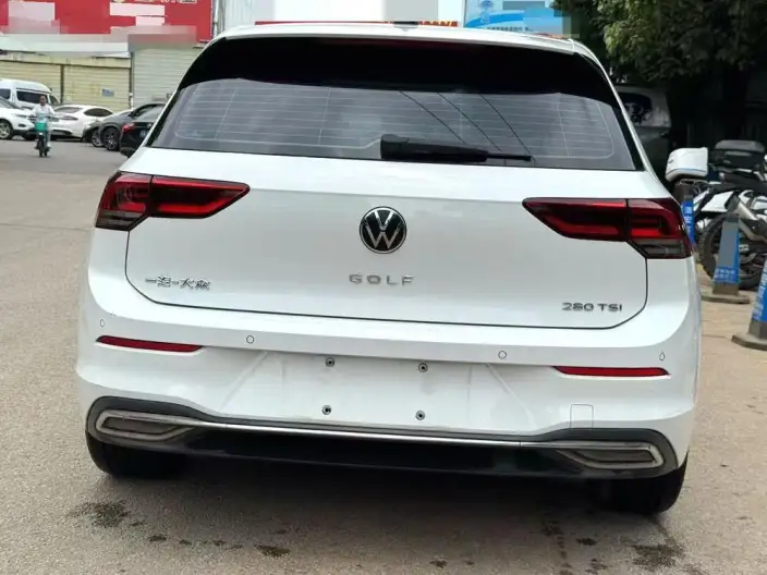 Volkswagen Golf 2021 Model 280TSI DSG Pro – фото 6