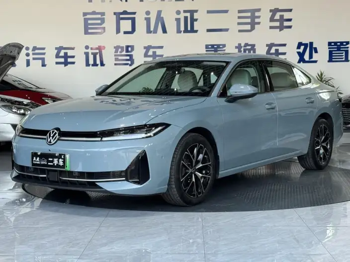 Volkswagen Passat PHEV 2026 Model ePro Ultimate Edition – фото 1