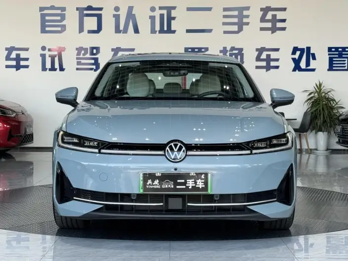 Volkswagen Passat PHEV 2026 Model ePro Ultimate Edition – фото 2