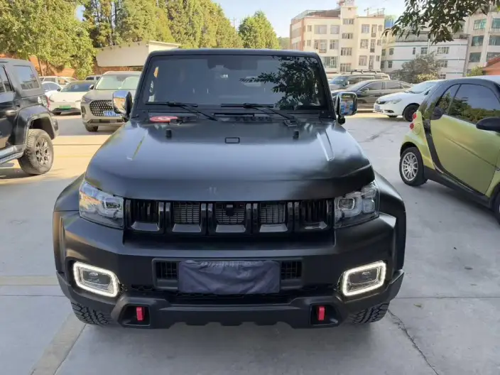 BAIC BJ40 2021 Model 2.0D Automatic 4WD Blade Hero Edition Pioneer Model – фото 2