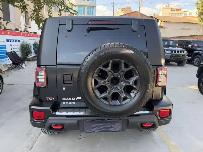 BAIC BJ40 2021 Model 2.0D Automatic 4WD Blade Hero Edition Pioneer Model – фото 5