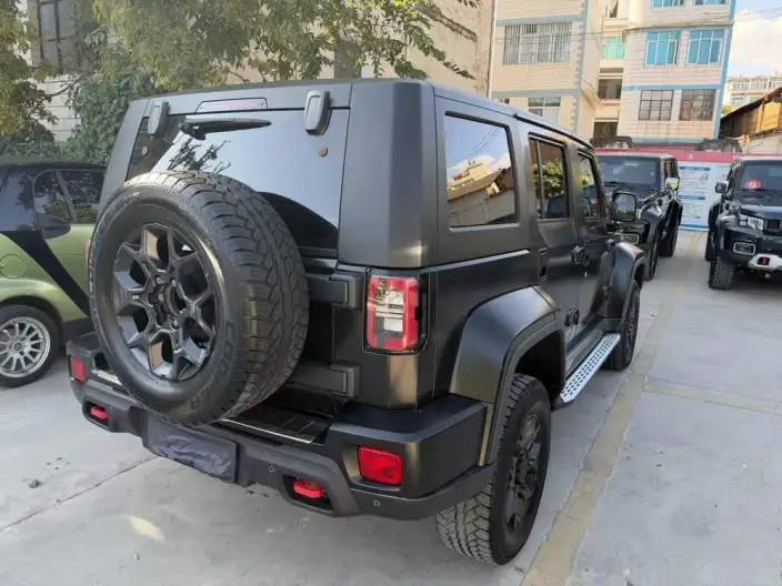 BAIC BJ40 2021 Model 2.0D Automatic 4WD Blade Hero Edition Pioneer Model – фото 6
