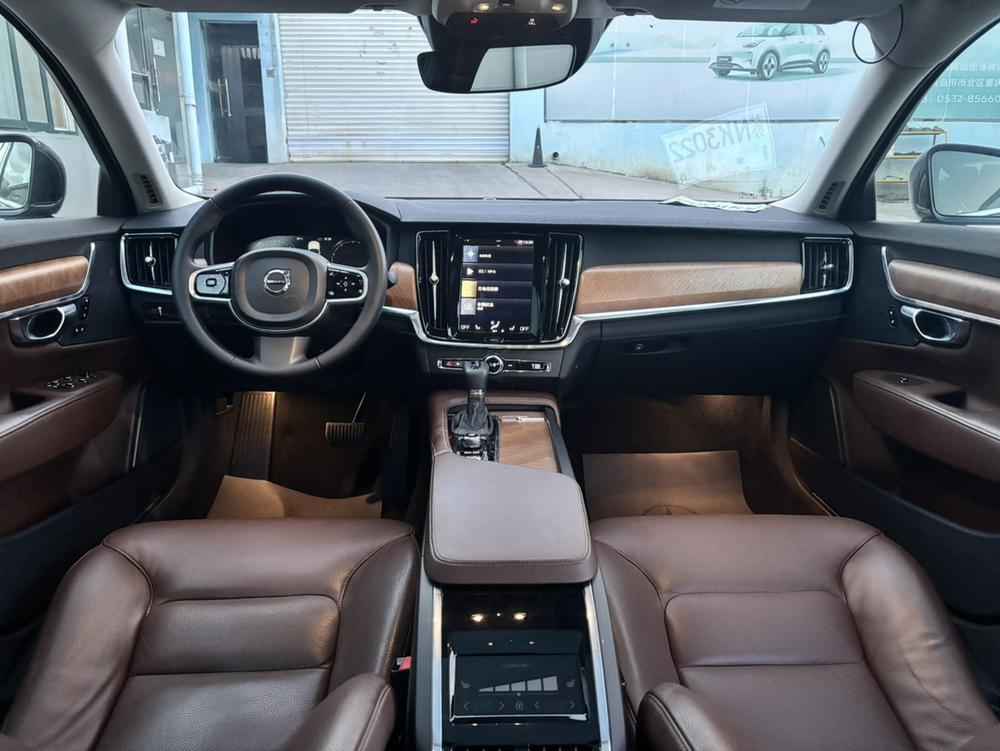 Volvo S90 Модель 2018 года T5 Smart Elegance Edition – фото 9