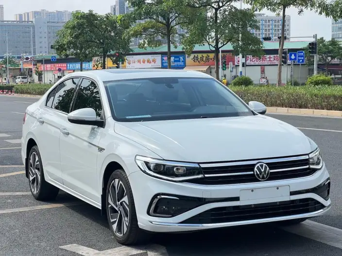 Volkswagen Bora 2023 Model 200TSI DSG Zhixing Edition – фото 3