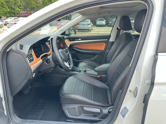 Volkswagen Bora 2023 Model 200TSI DSG Zhixing Edition – фото 9