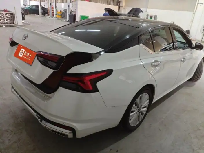 Nissan Teana 2022 Model 2.0L XL-Upr Premium Edition – фото 4