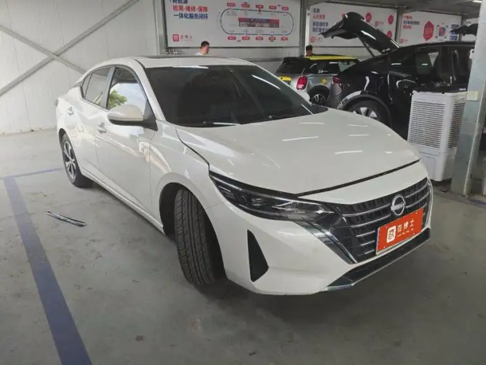 Nissan Sylphy 2023 Model 1.6L CVT Yuexiang Edition – фото 2
