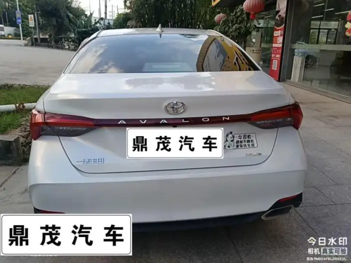 Toyota Avalon 2023 Model 2.0L CVT XLE Exclusive Edition – фото 5