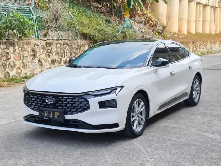 Ford Mondeo 2022 Model Facelift EcoBoost 245 Luxury Model – фото 1