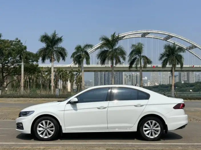 Volkswagen Bora 2021 Model 1.5L Automatic Comfort Zhilian Edition – фото 4