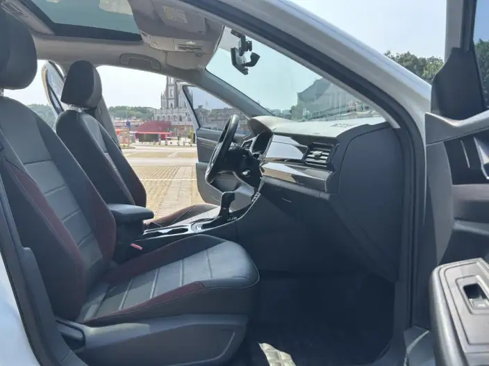 Volkswagen Bora 2021 Model 1.5L Automatic Comfort Zhilian Edition – фото 10