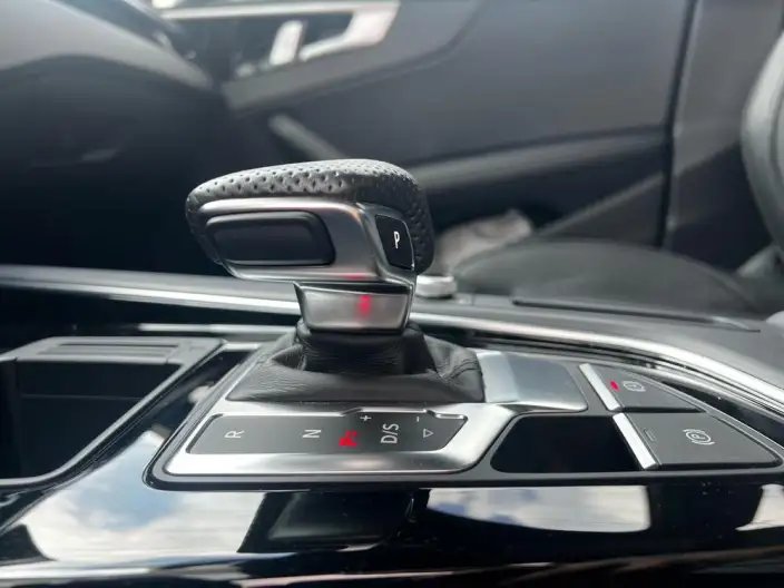 Audi A4 L 2024 Model 40 TFSI Fashion Dynamic Model – фото 10
