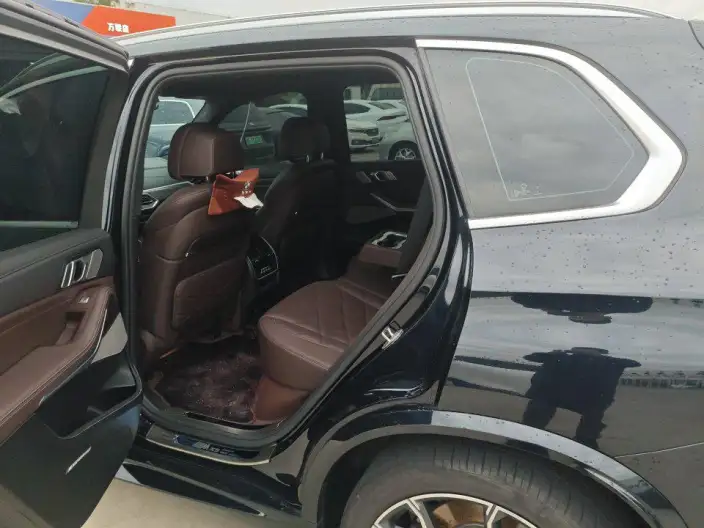 BMW X5 2022 Model Facelift xDrive 40Li M Sports Set – фото 8
