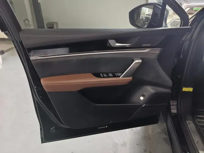 BYD Tang DM 2021 Model DM-i 1.5T 112KM Noble Model – фото 9