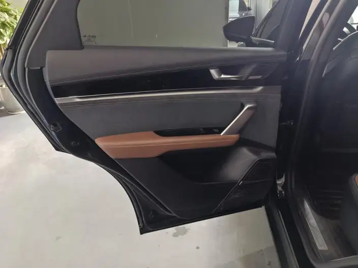 BYD Tang DM 2021 Model DM-i 1.5T 112KM Noble Model – фото 10
