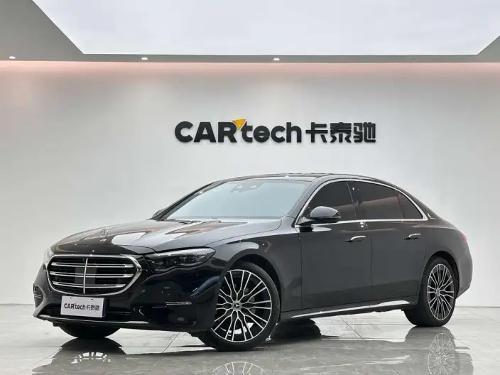Mercedes-Benz E-Class 2024 Model E 300 L Noble Model sedan – фото 1