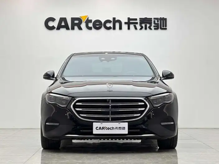 Mercedes-Benz E-Class 2024 Model E 300 L Noble Model sedan – фото 2