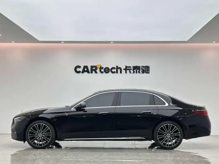 Mercedes-Benz E-Class 2024 Model E 300 L Noble Model sedan – фото 4