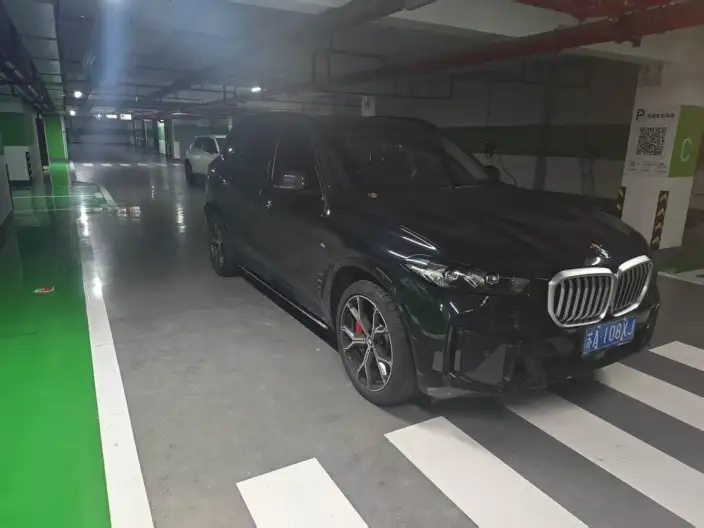BMW X5 2023 Model xDrive30Li Exclusive Model M Sports Set – фото 3