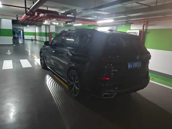 BMW X5 2023 Model xDrive30Li Exclusive Model M Sports Set – фото 4