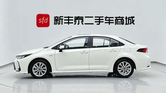 Toyota Corolla 2024 Model Intelligent Hybrid 1.8L E-CVT Elite Edition – фото 3