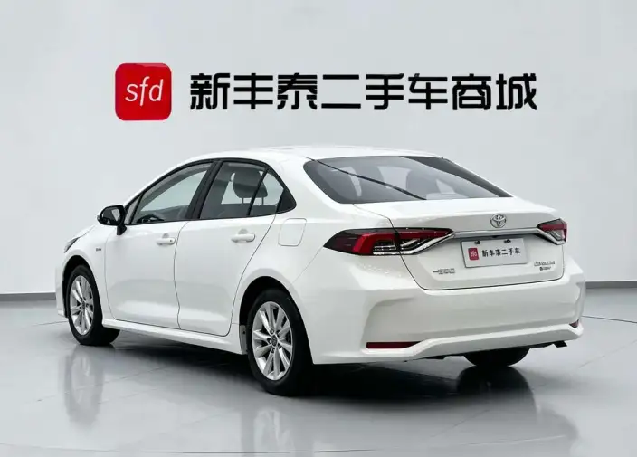 Toyota Corolla 2024 Model Intelligent Hybrid 1.8L E-CVT Elite Edition – фото 4