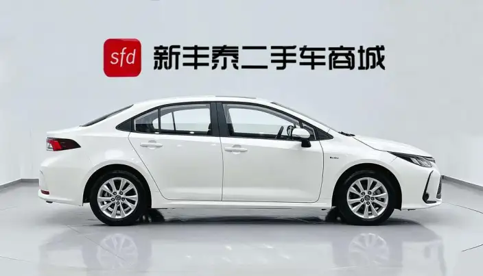 Toyota Corolla 2024 Model Intelligent Hybrid 1.8L E-CVT Elite Edition – фото 7