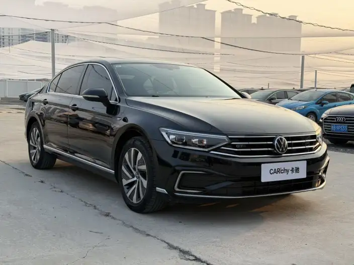 Volkswagen Magotan PHEV 2022 Model Luxury Model – фото 3