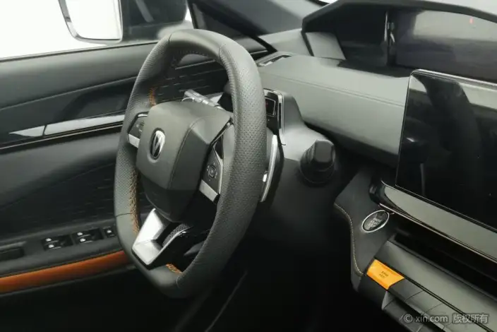 Changan UNI-V 2022 Model 1.5T Sports Edition – фото 10
