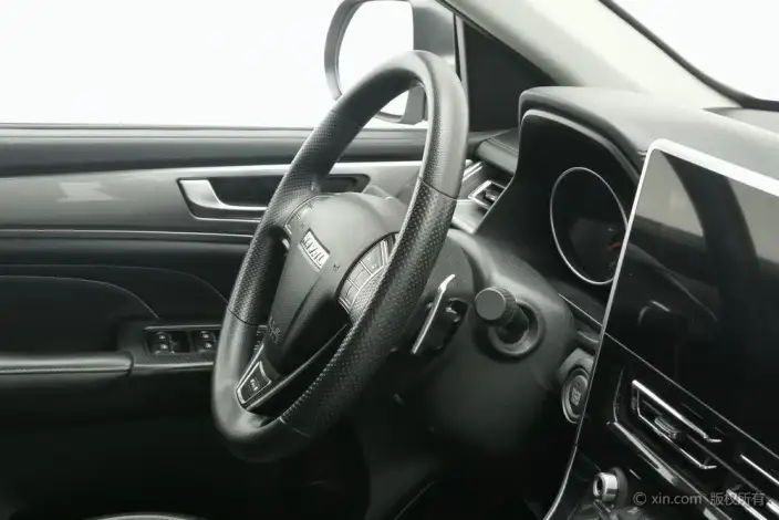 Haval M6 2021 Model PLUS 1.5T DCT Elite Smart Connect Model – фото 8