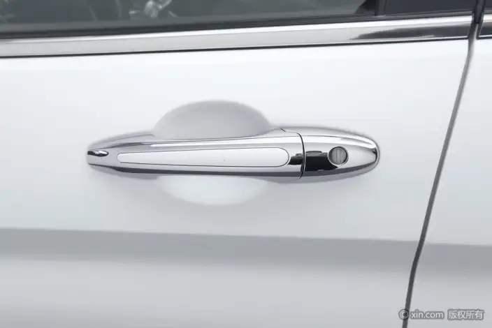 Haval M6 2021 Model PLUS 1.5T DCT Elite Smart Connect Model – фото 10