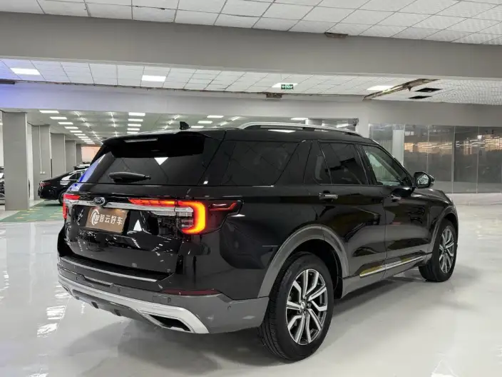 Ford Explorer 2023 Model EcoBoost 285 4WD Titan Jin Edition 7 seat – фото 6